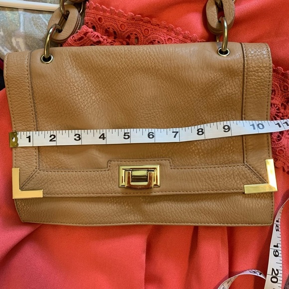 Olivia + Joy tan handbag - Picture 3 of 5